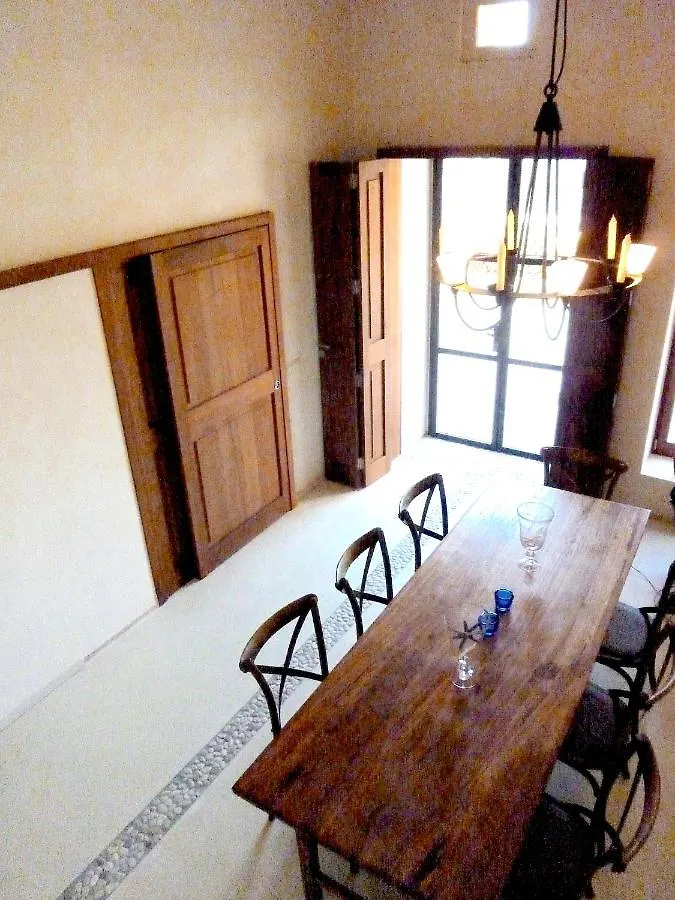 Casa 3 Leones - Stadthaus Im Fincastil Mit Longpool, Patio, Garten Llombarts